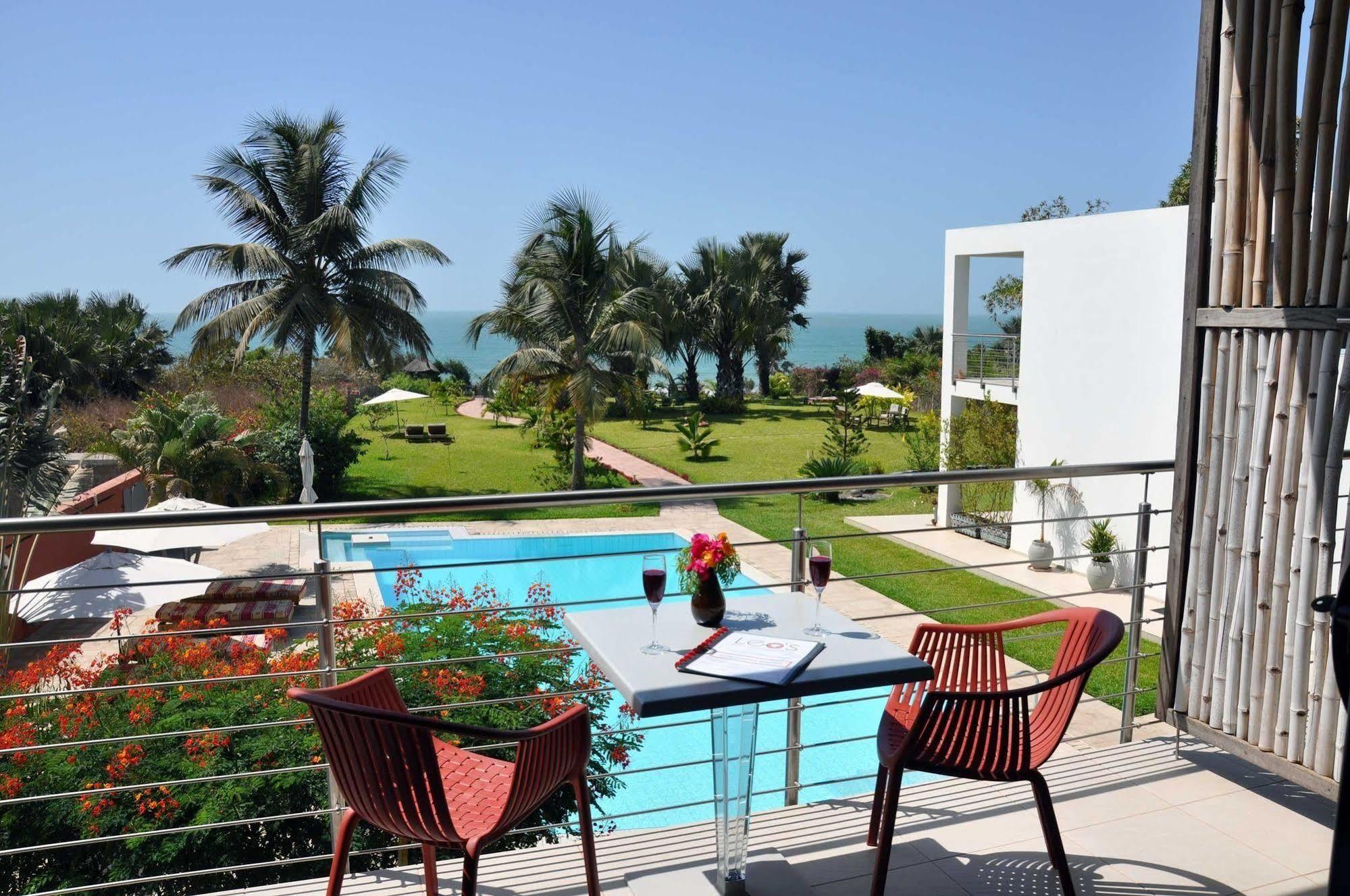 Leo'S Beach Hotel - Adults Only Brufut Luaran gambar