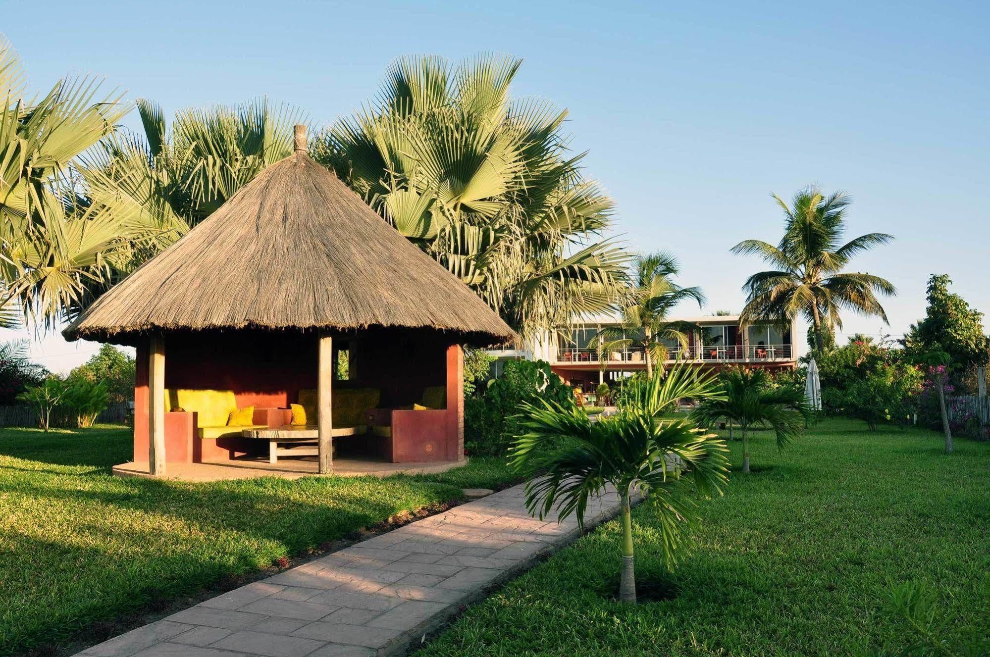 Leo'S Beach Hotel - Adults Only Brufut Luaran gambar